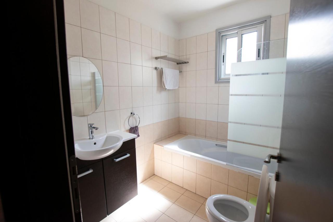 Glabur Stays - The Executive 2 Bdr - Nicosia City, Free Parking & Wifi, Welcomes You!!! Eksteriør billede